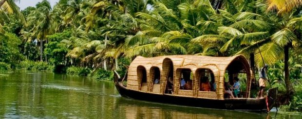 Luxury Houseboat by Nova Holidays Alleppey